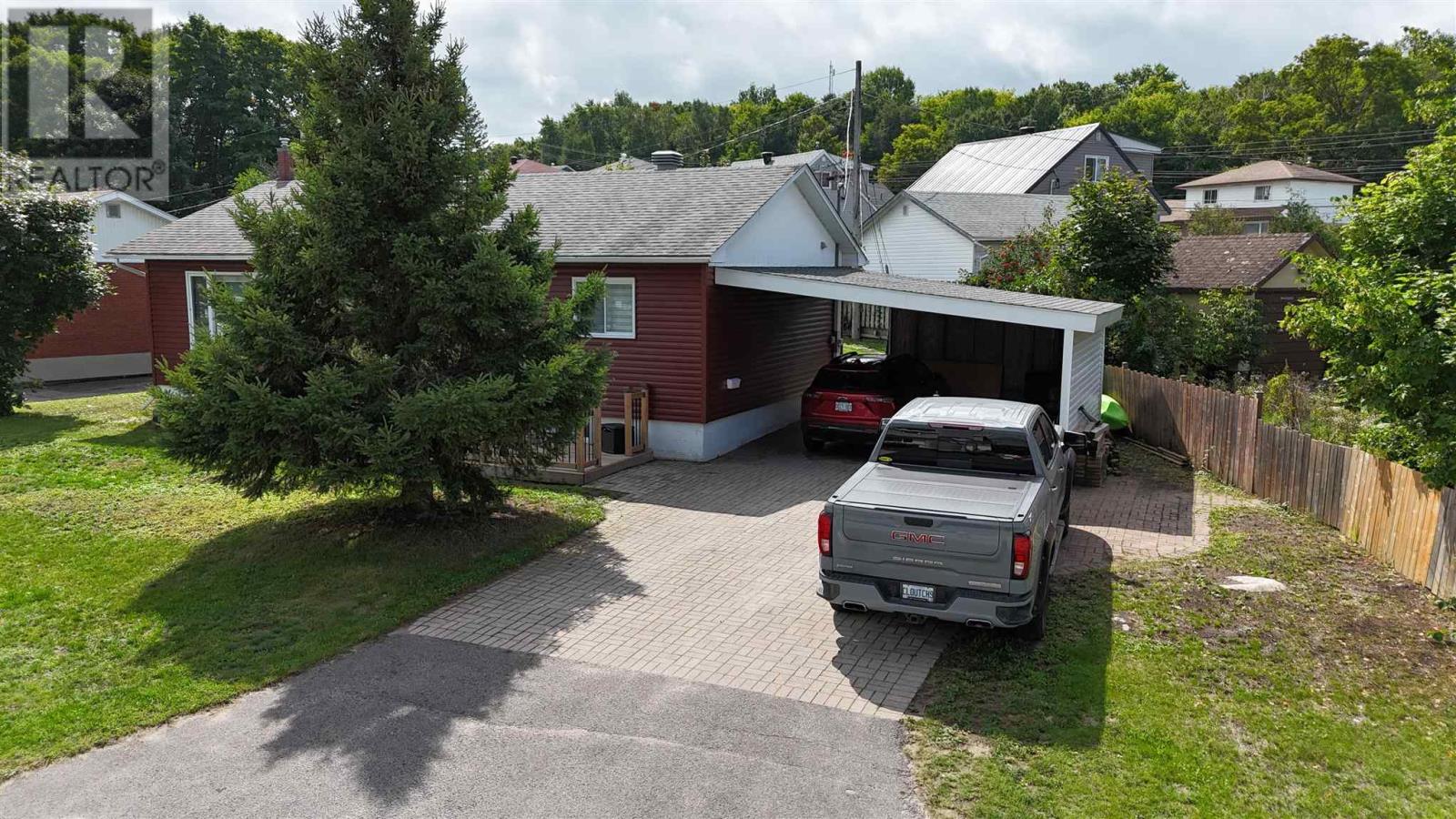 29 Birch RD - 5