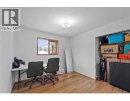 462 Dodding Avenue, Merritt, BC V0K1Y0 Photo 14