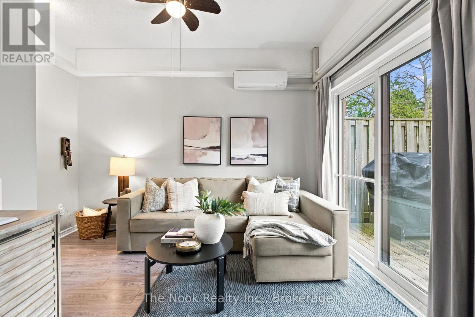 27 THE BRIDLE PATH - 13