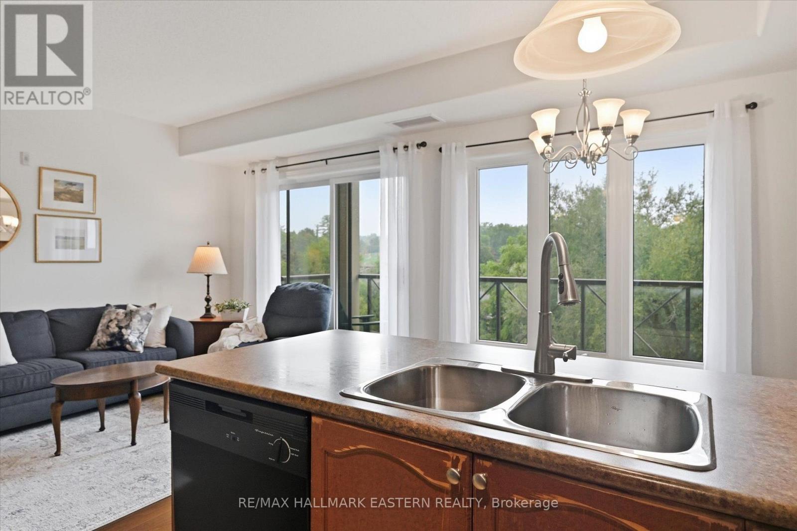 #PH16 869 CLONSILLA AVENUE - Image 9