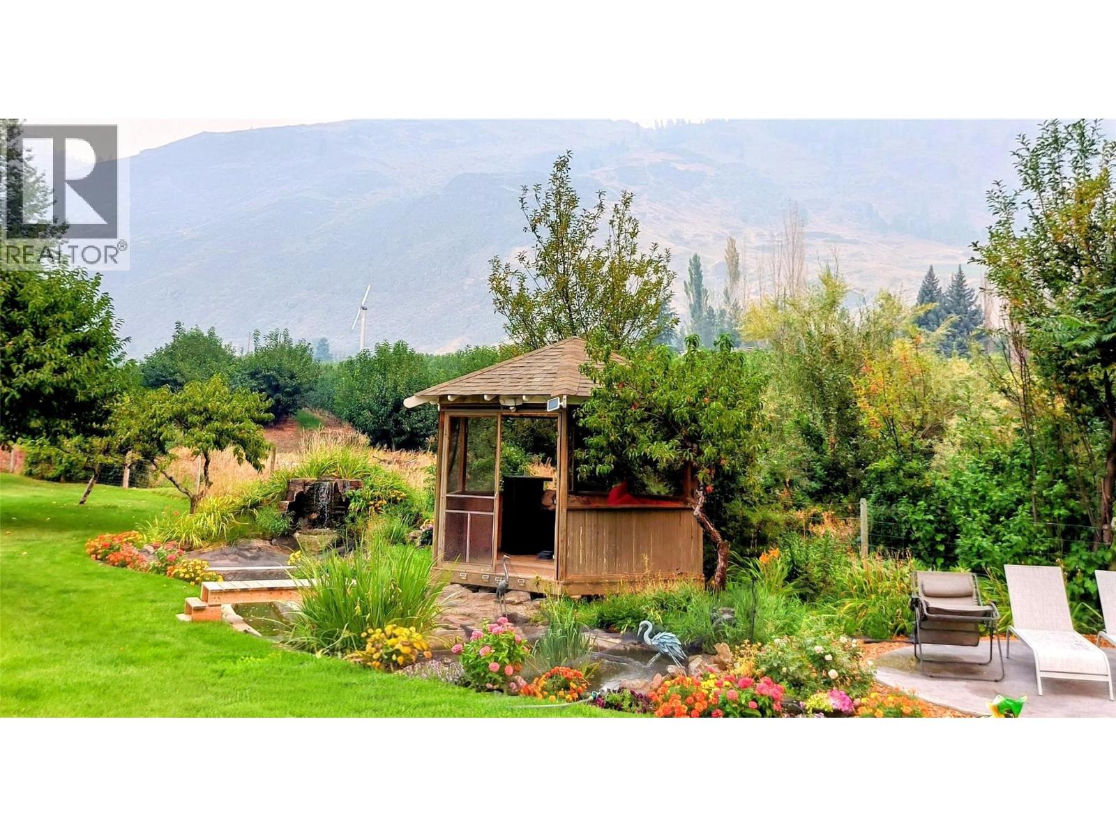 2616 Middle Bench Road, Keremeos