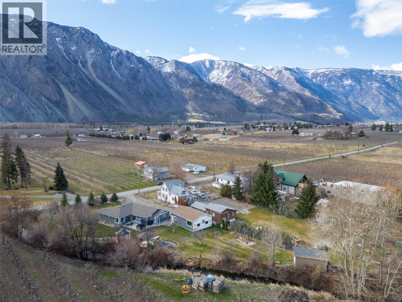 2616 Middle Bench Road, Keremeos