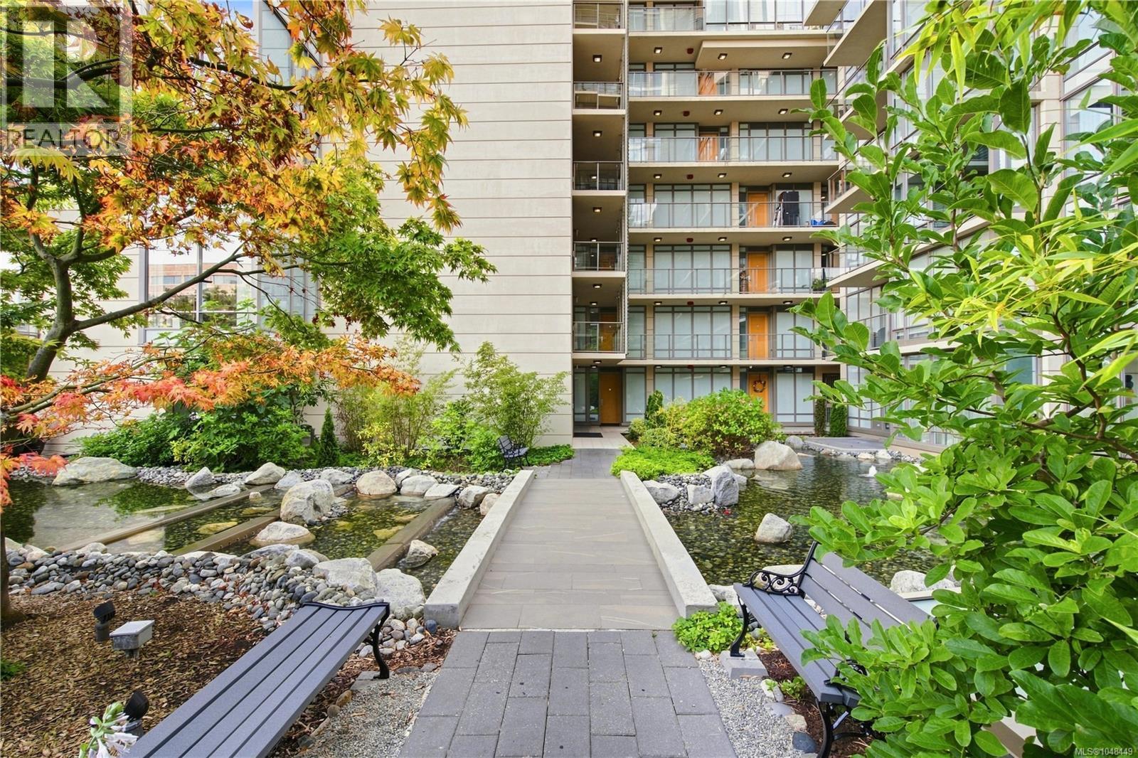 606 708 Burdett Avenue, Victoria