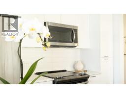 409 719 W 3rd Street, North Vancouver, BC V7M0E7 Photo 14