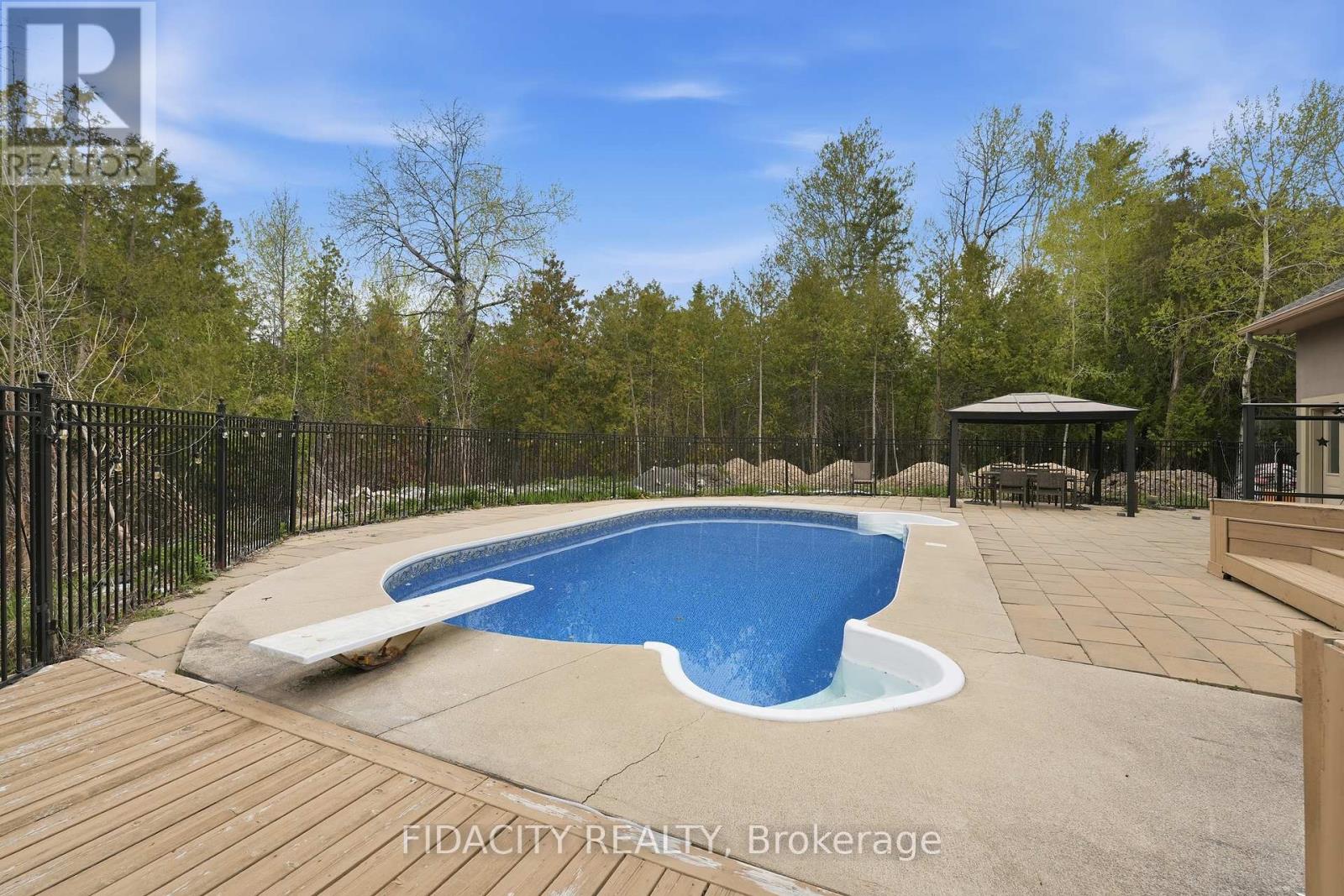 101 SENTINEL PINE WAY - Image 39