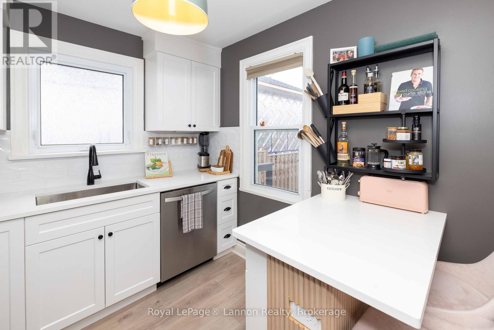 102 BRUCE STREET - Image 18