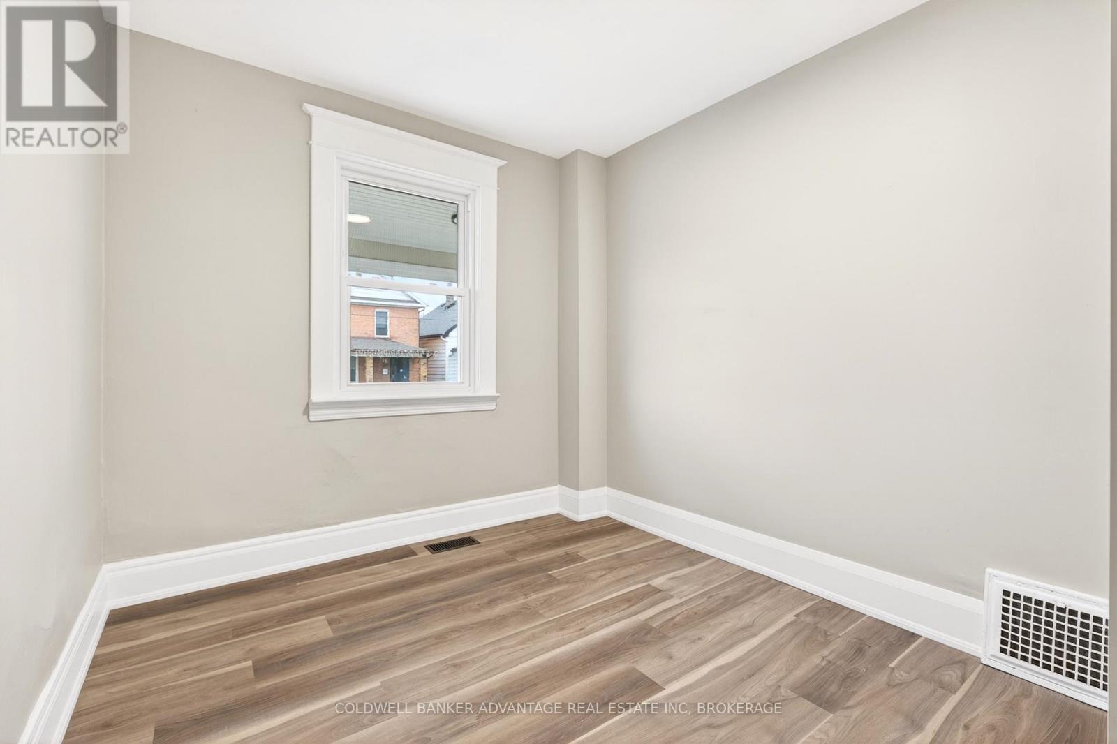 7 BATTLE STREET - 21