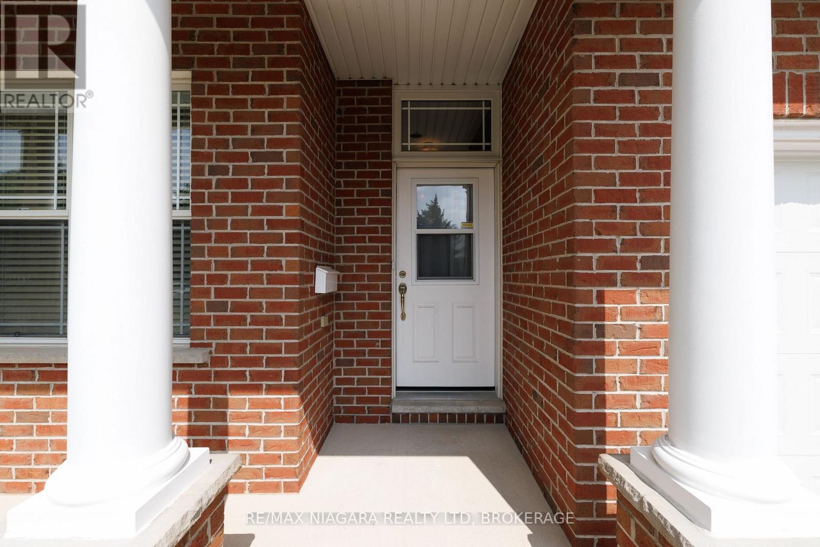 #8 3300 MONTROSE ROAD - 3