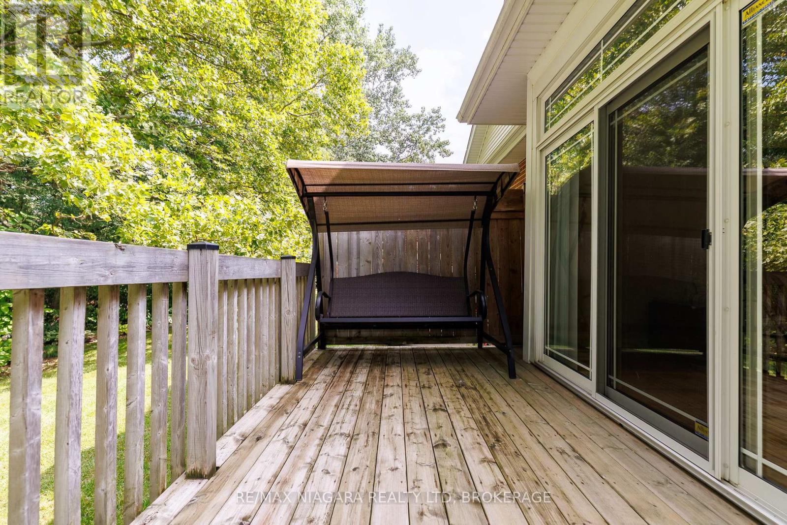 #8 3300 MONTROSE ROAD - 33