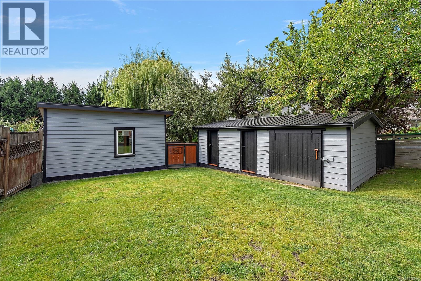  813 Portage Road, Saanich