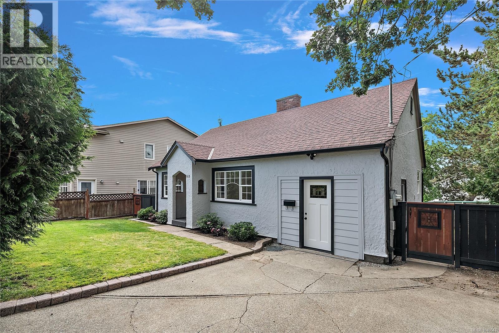  813 Portage Road, Saanich