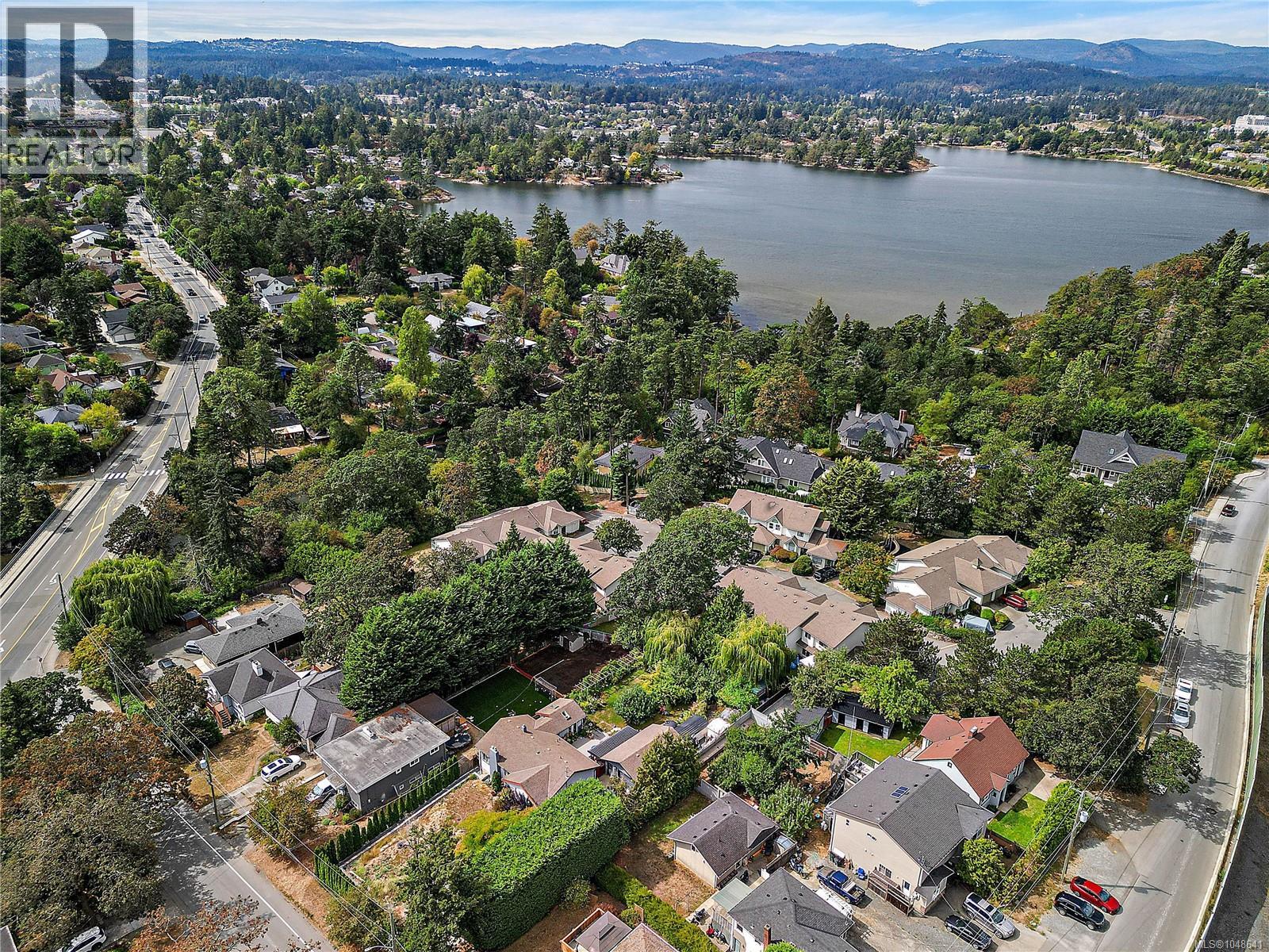  813 Portage Road, Saanich