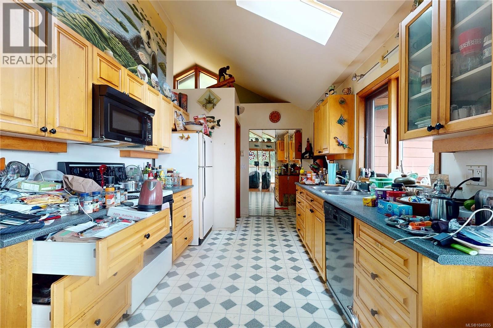  190 Seymour Heights, Salt Spring