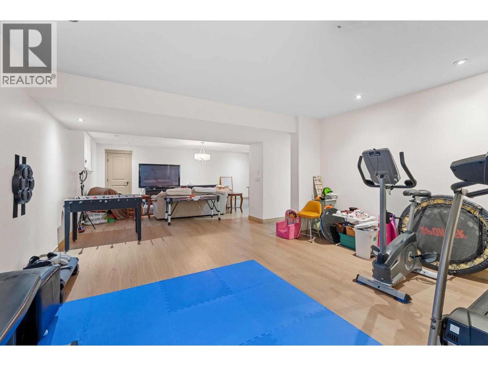 5438 Farron Street - 25