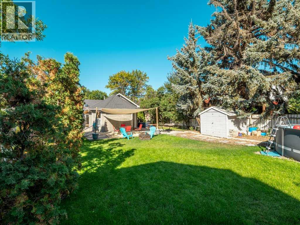 633 7 Street S - Image 44