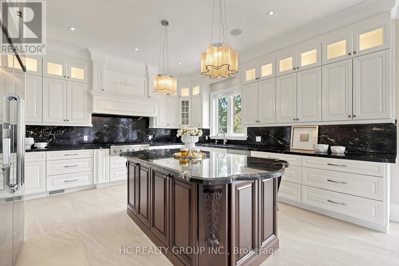 19 MICHIGAN DRIVE - 14