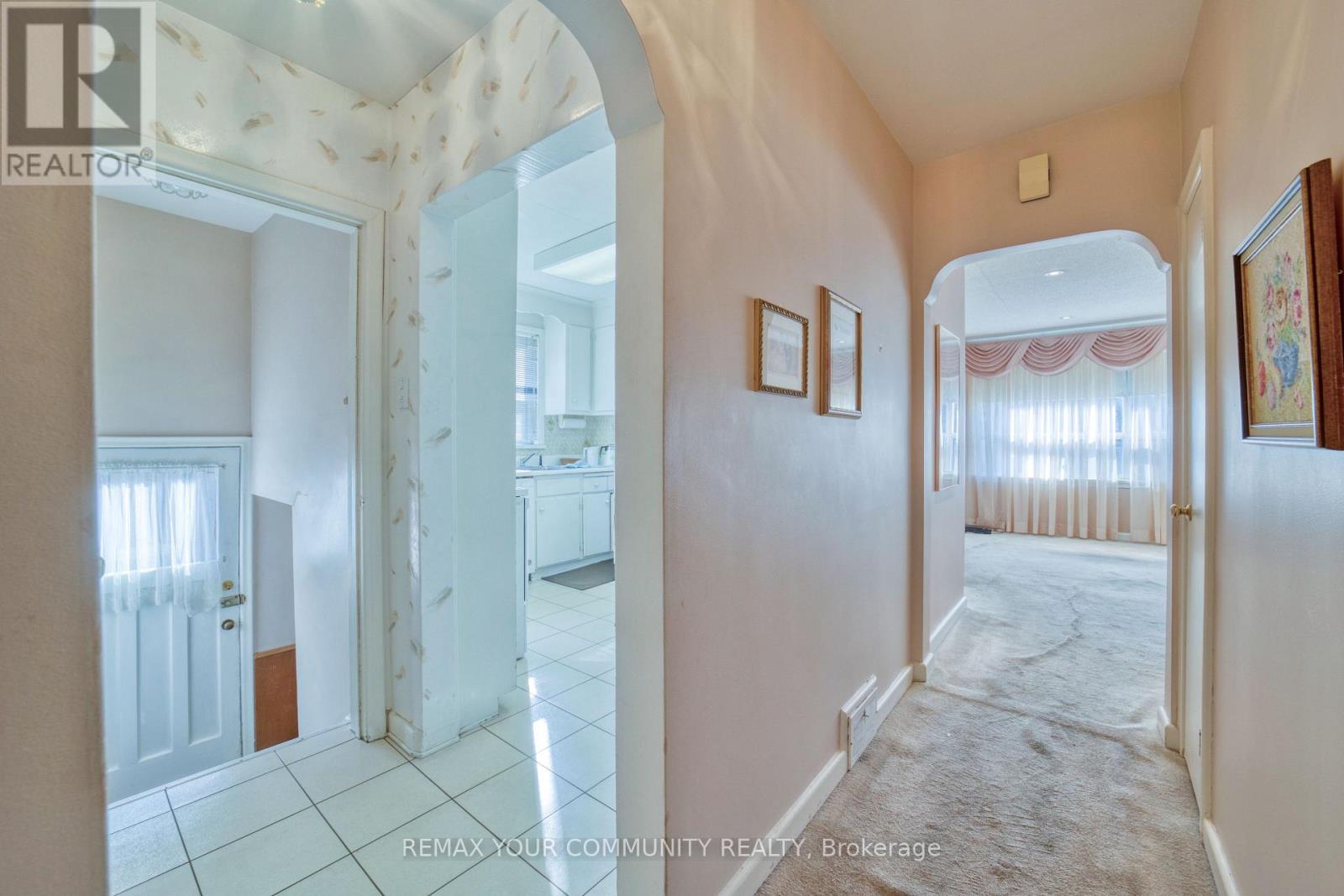 48 ALEXIS BOULEVARD - Image 28