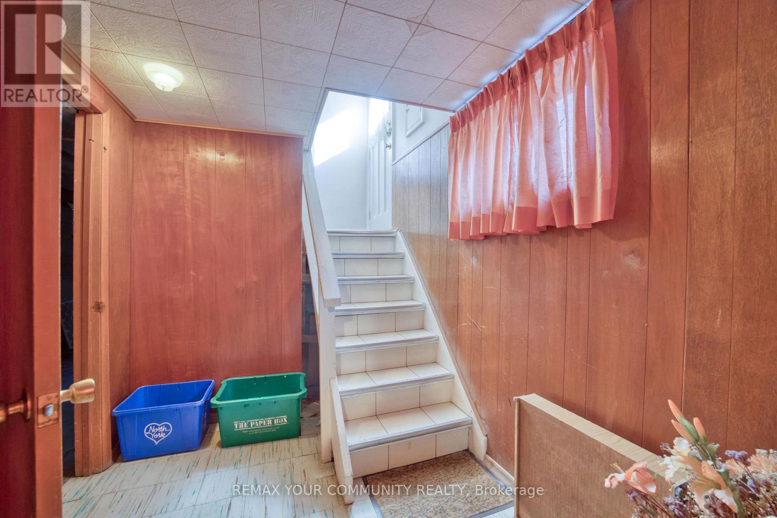 48 ALEXIS BOULEVARD - Image 32