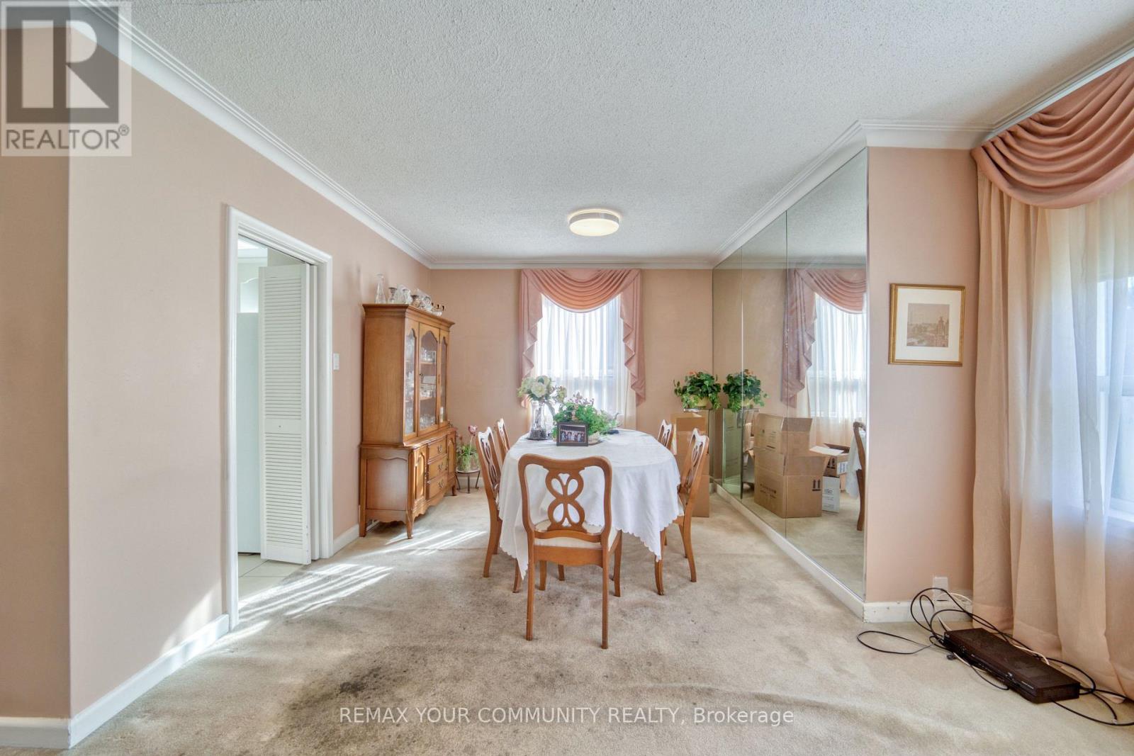 48 ALEXIS BOULEVARD - 9