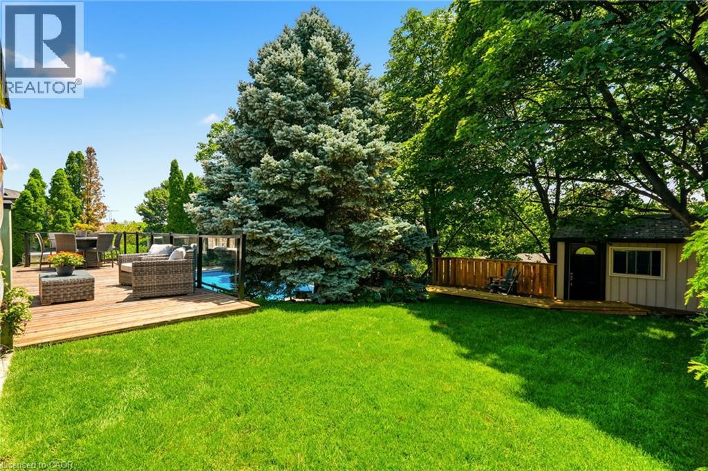 1281 LAKEVIEW Drive - Image 33