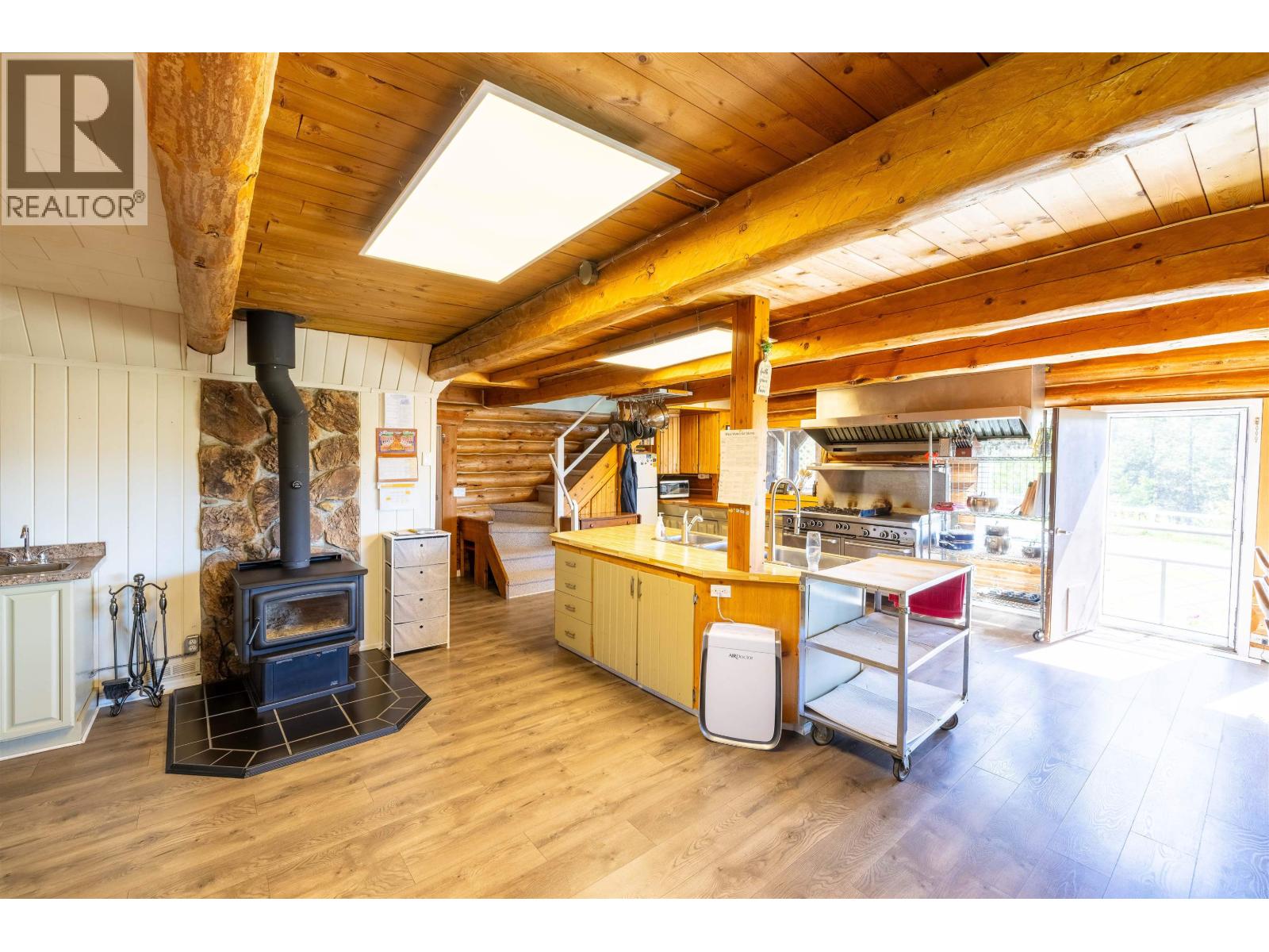 1000 TACHIE ROAD - 9