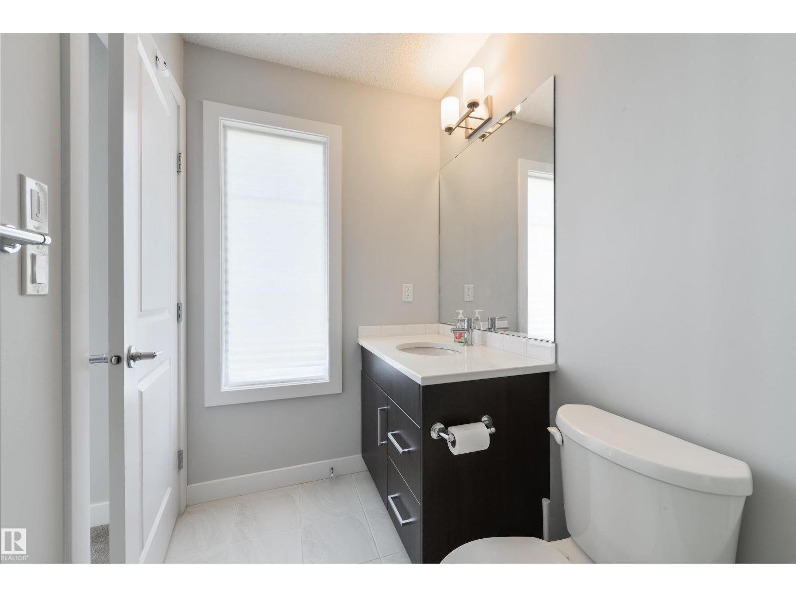 #3 11373 12 AV NW - Image 23