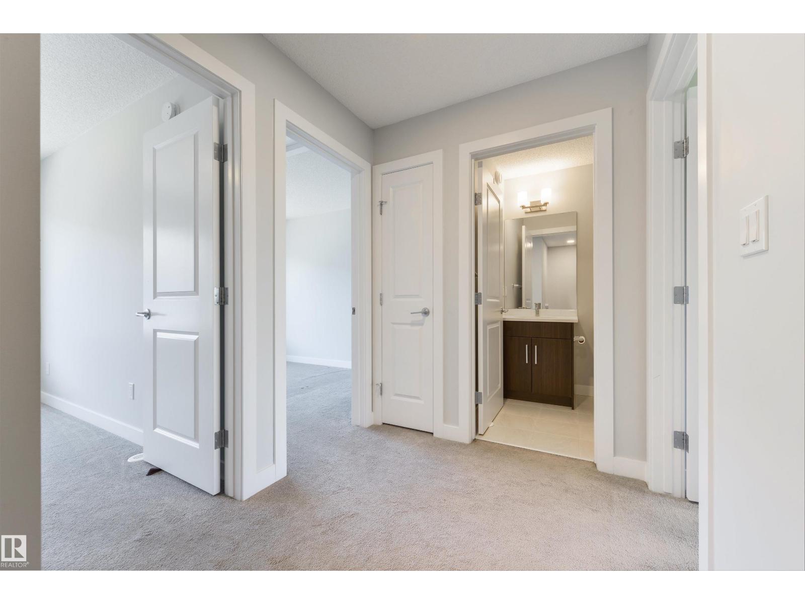 #3 11373 12 AV NW - Image 24