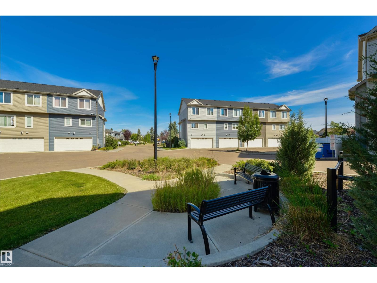 #3 11373 12 AV NW - Image 38