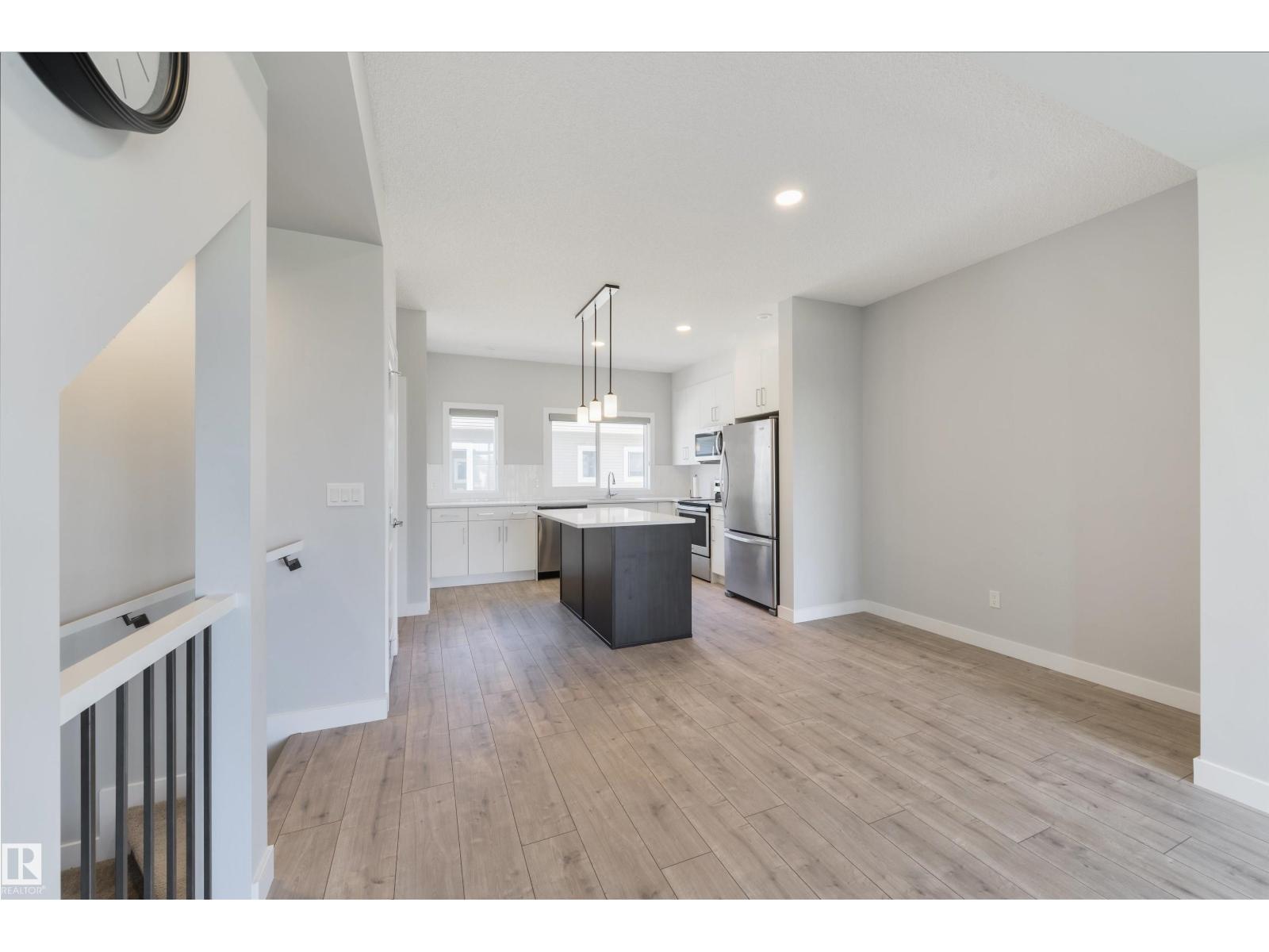 #3 11373 12 AV NW - Image 6