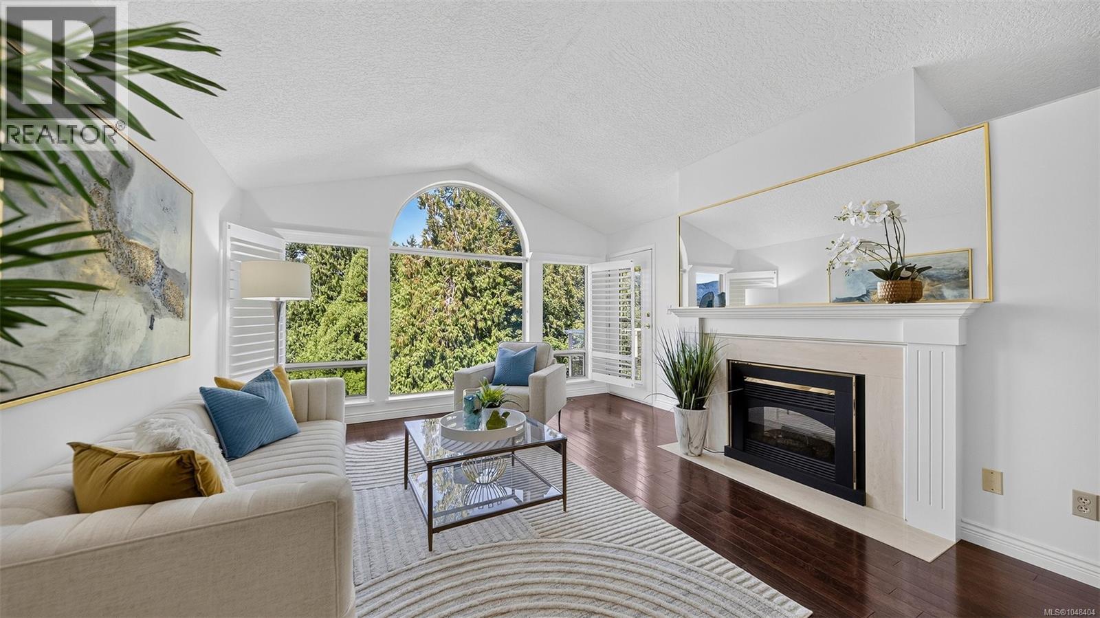 736 6880 Wallace Drive, Central Saanich