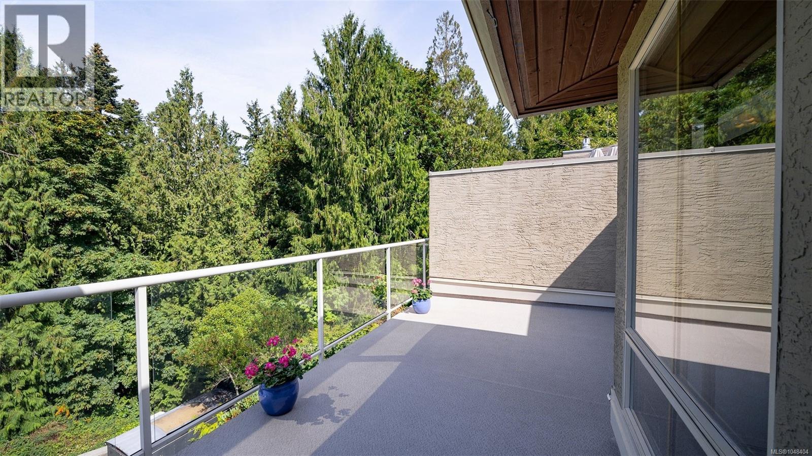 736 6880 Wallace Drive, Central Saanich