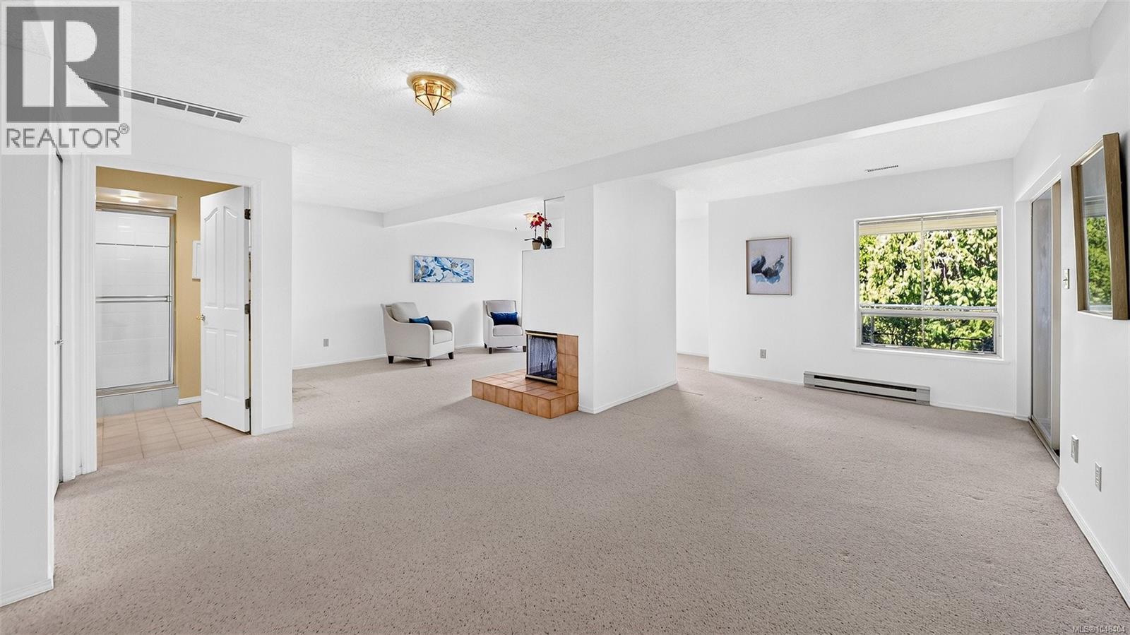 736 6880 Wallace Drive, Central Saanich