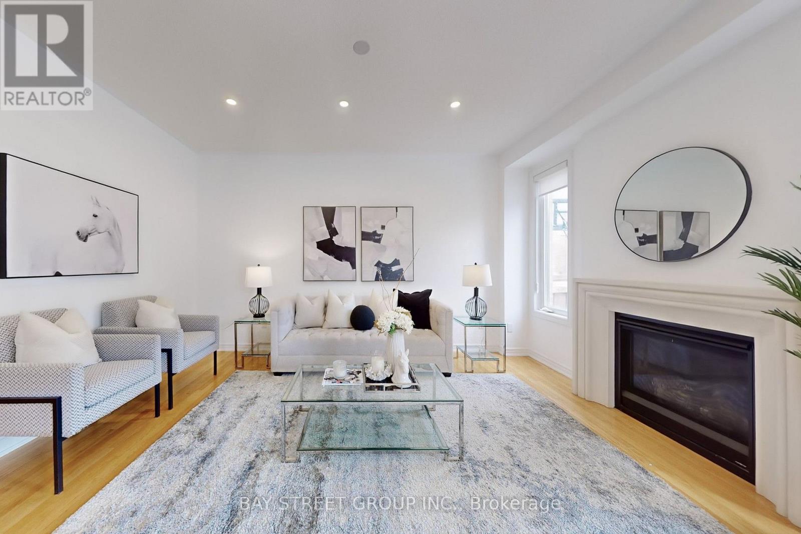 7 TUFO AVENUE - 7