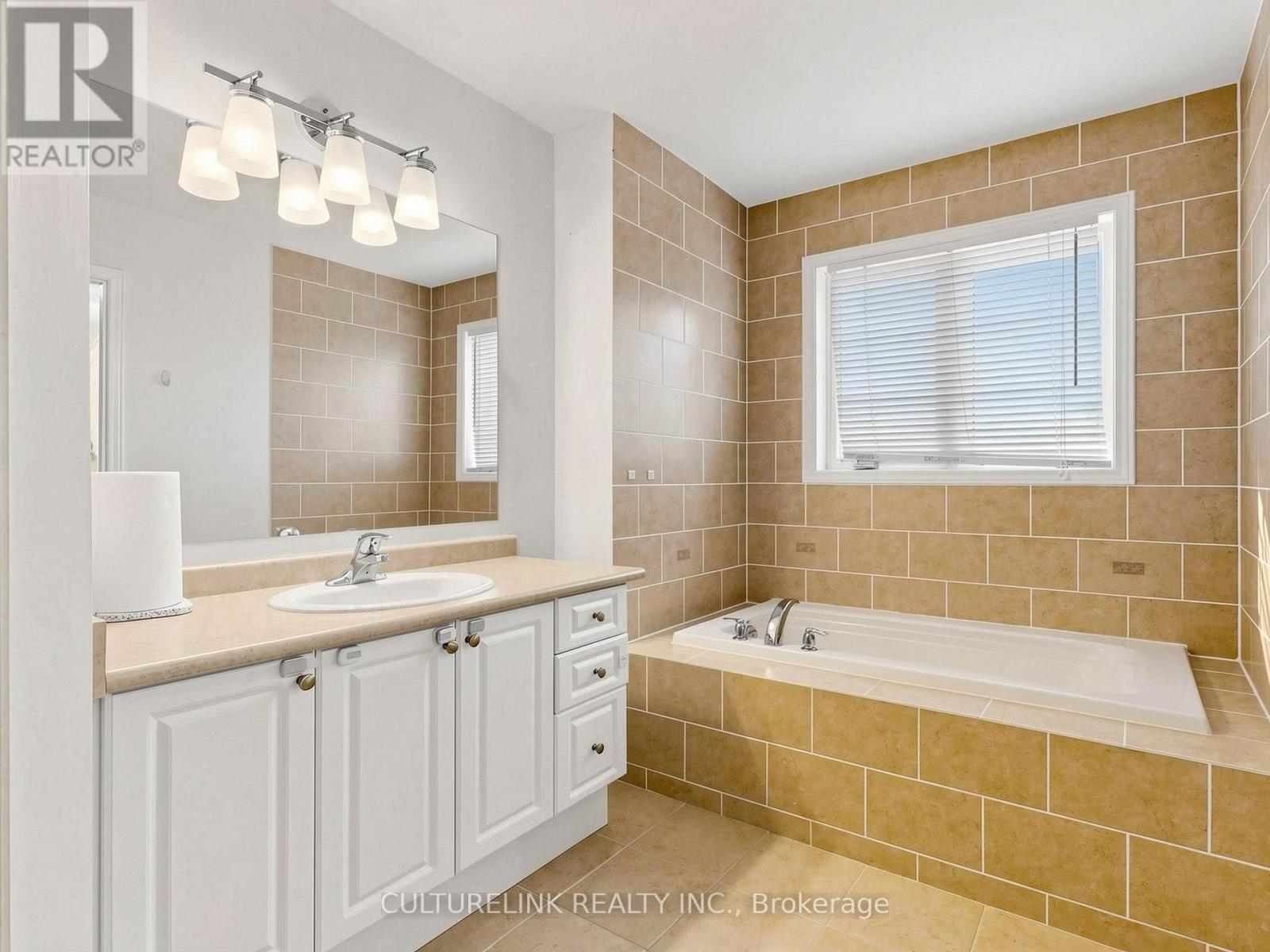 114 DUFFIN DRIVE - Image 30