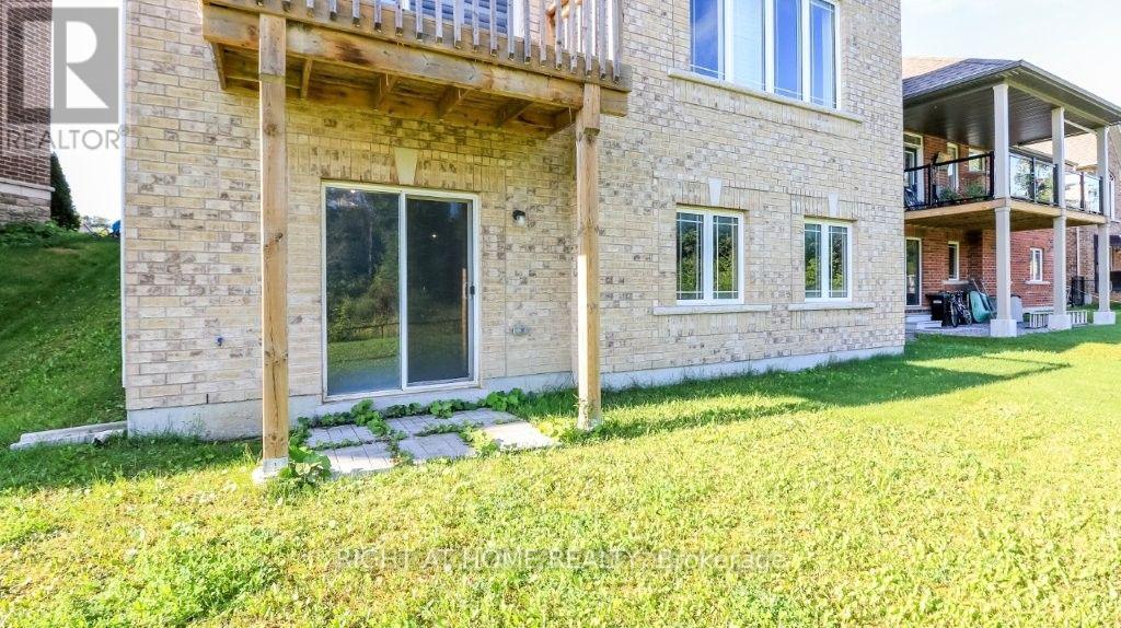 1474 SIMPKIN COURT - 35