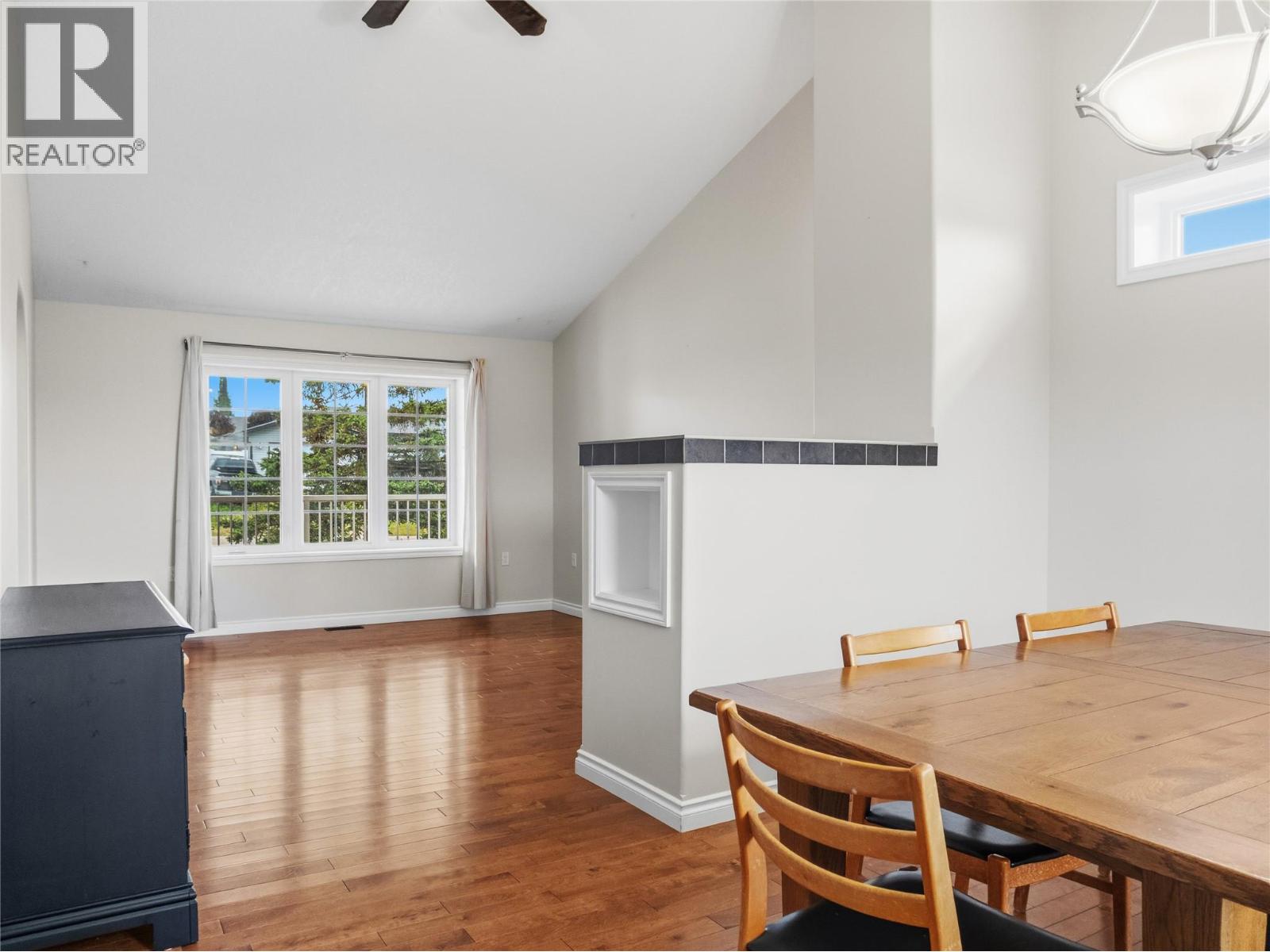 8705 19A Street - 12