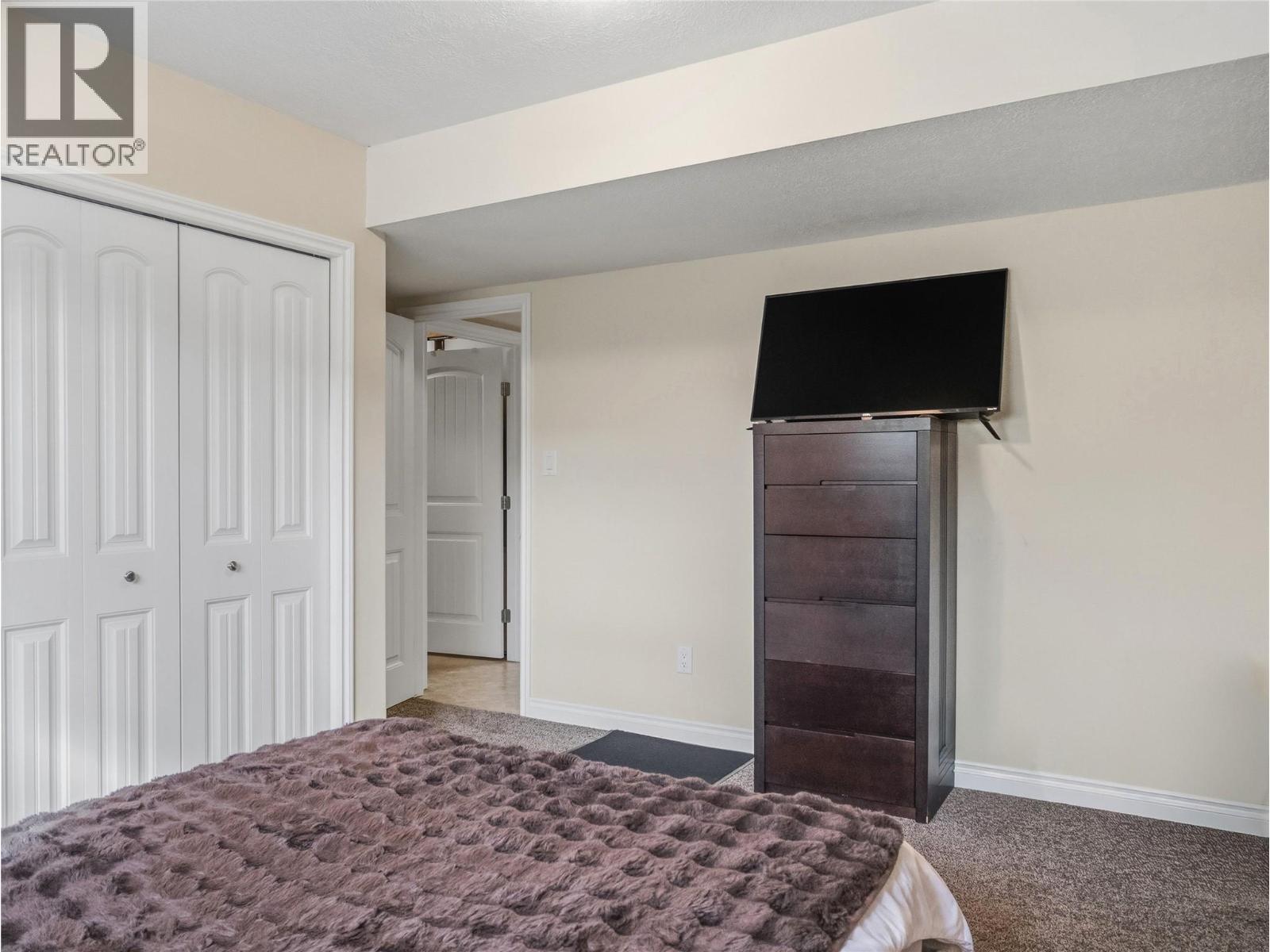 8705 19A Street - 41