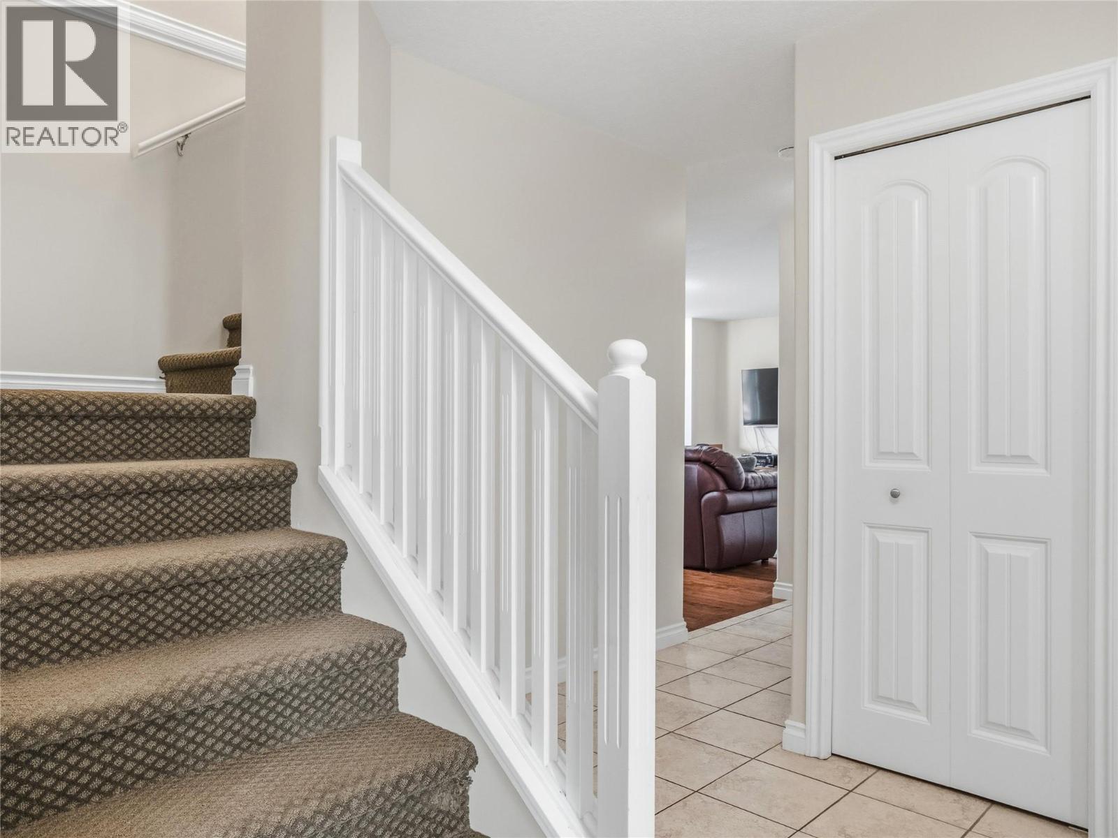 8705 19A Street - Image 33