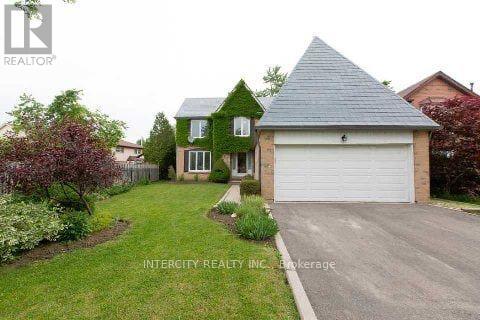 Photo of 17 Torrance Wood