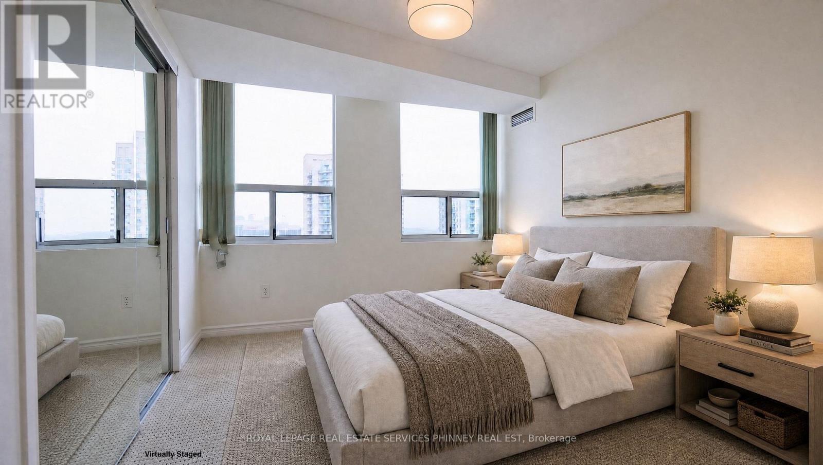 #2801 3650 KANEFF CRESCENT - 21