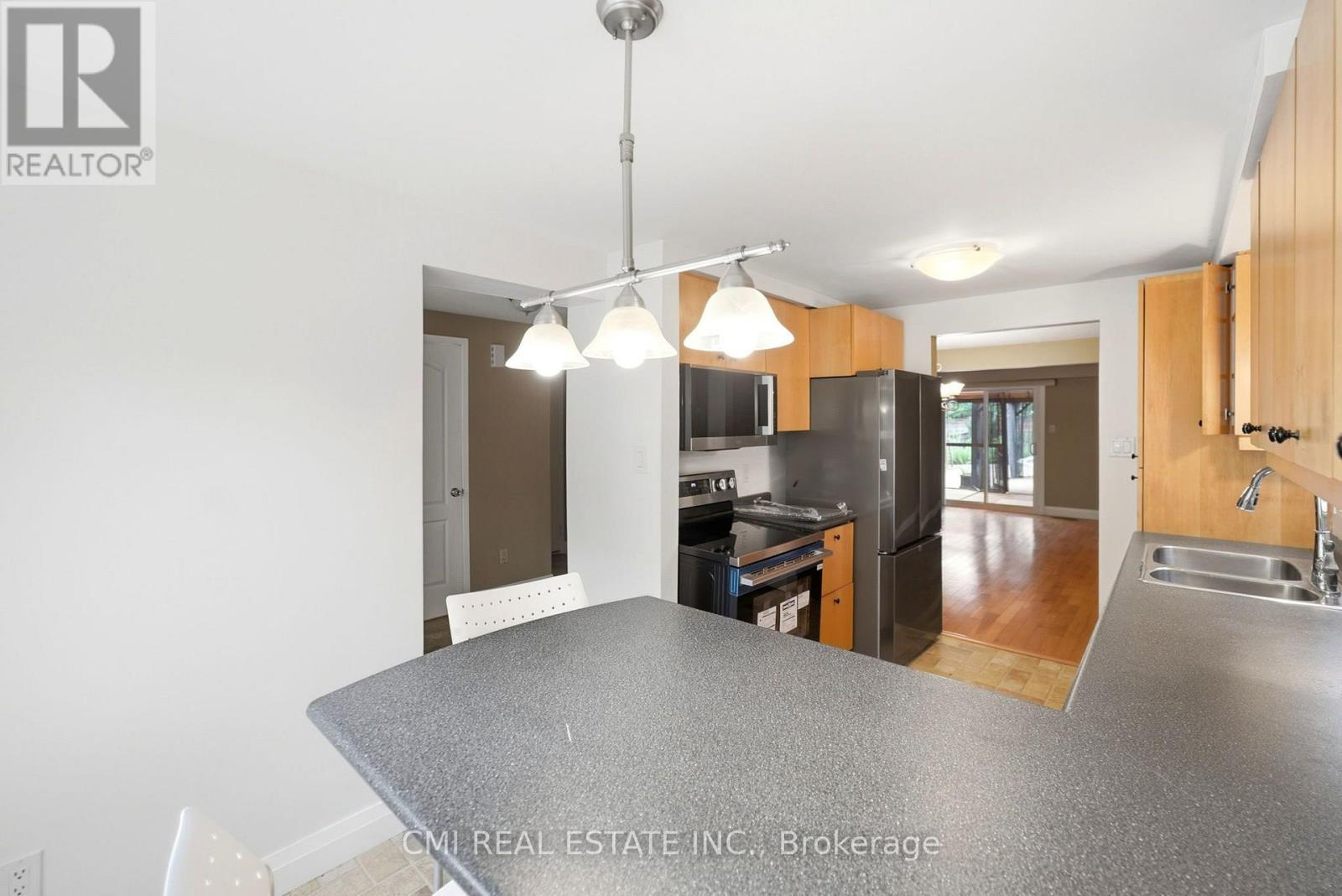 155 FOXHUNT ROAD - 11