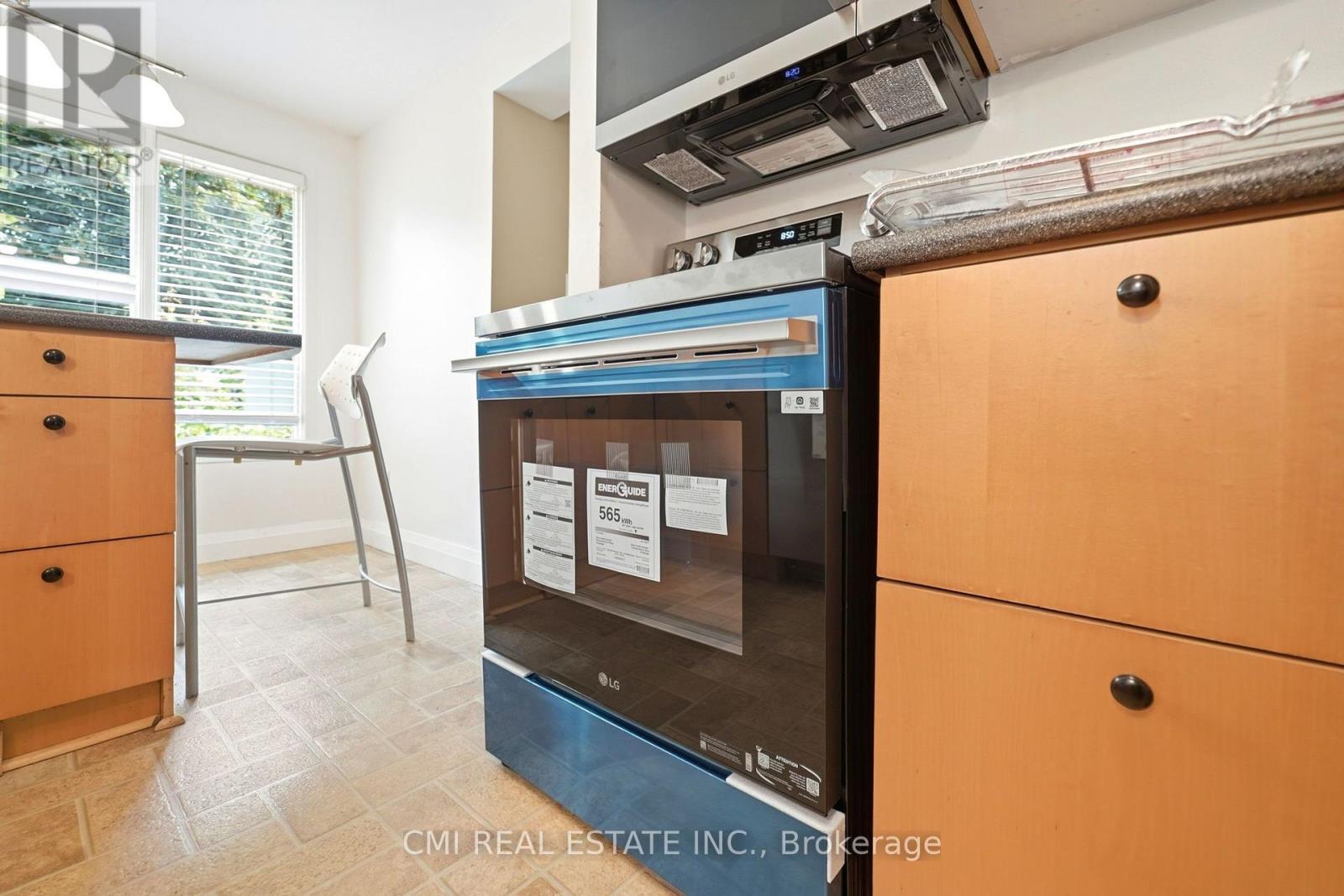 155 FOXHUNT ROAD - 16