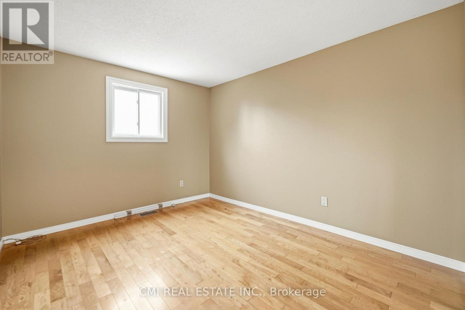 155 FOXHUNT ROAD - 26