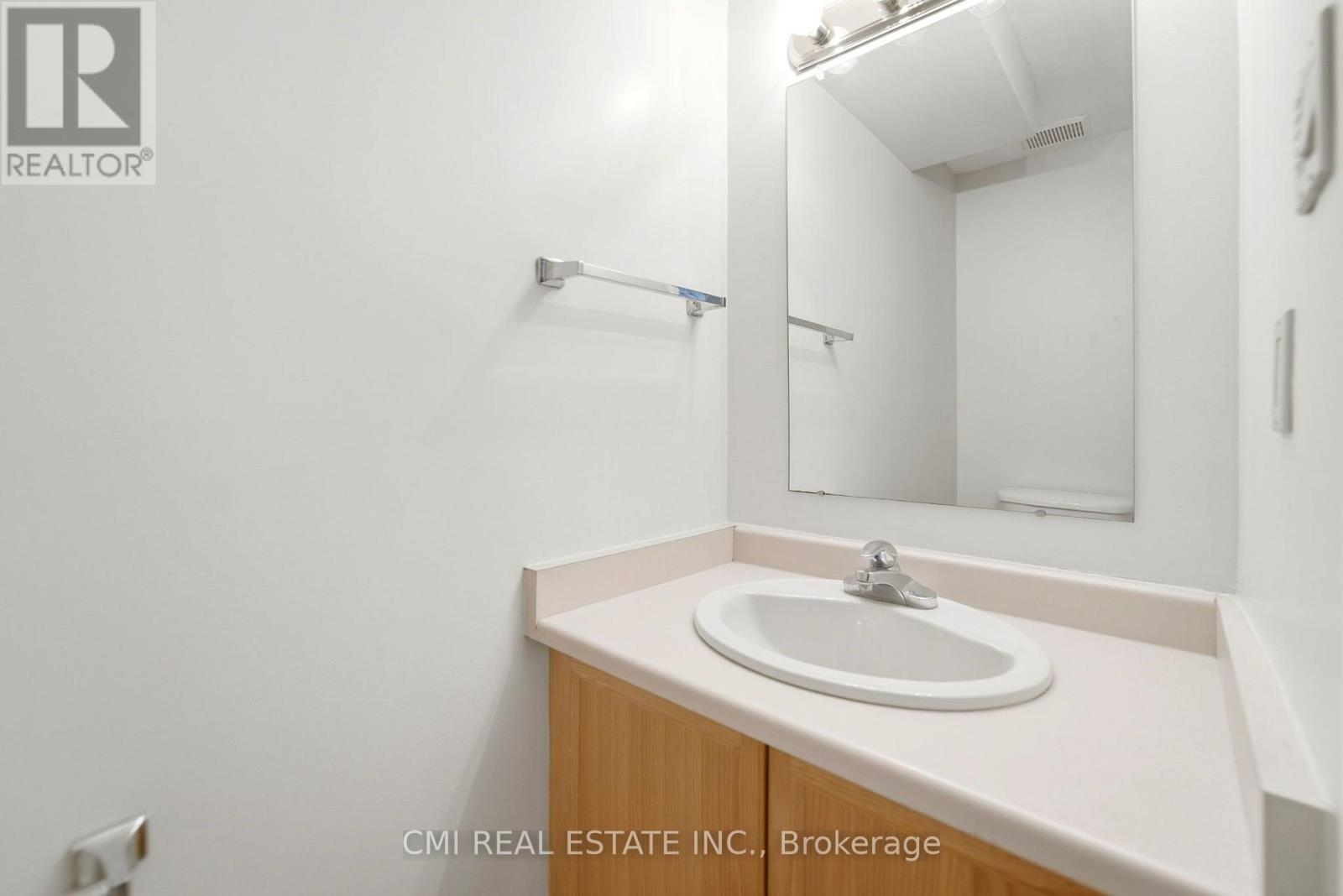 155 FOXHUNT ROAD - 32