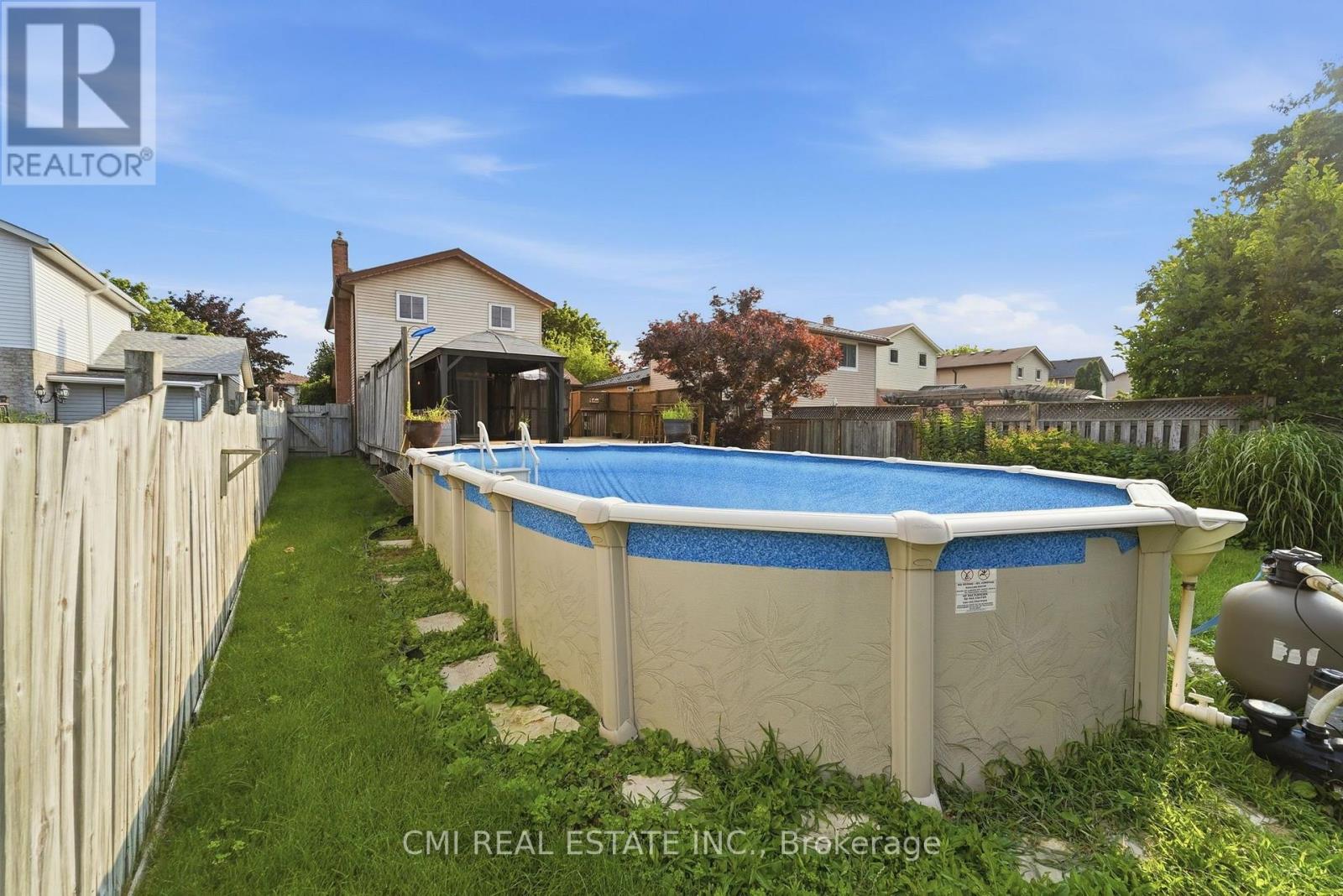 155 FOXHUNT ROAD - 44