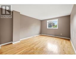 155 Foxhunt Road, Waterloo, ON N2K2R8 Photo 19