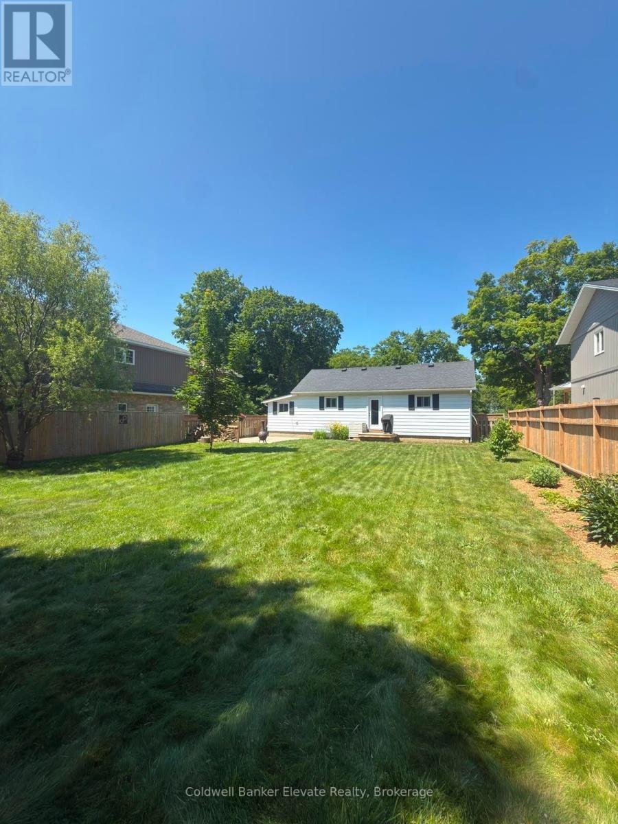 1625 5TH AVENUE E - 18