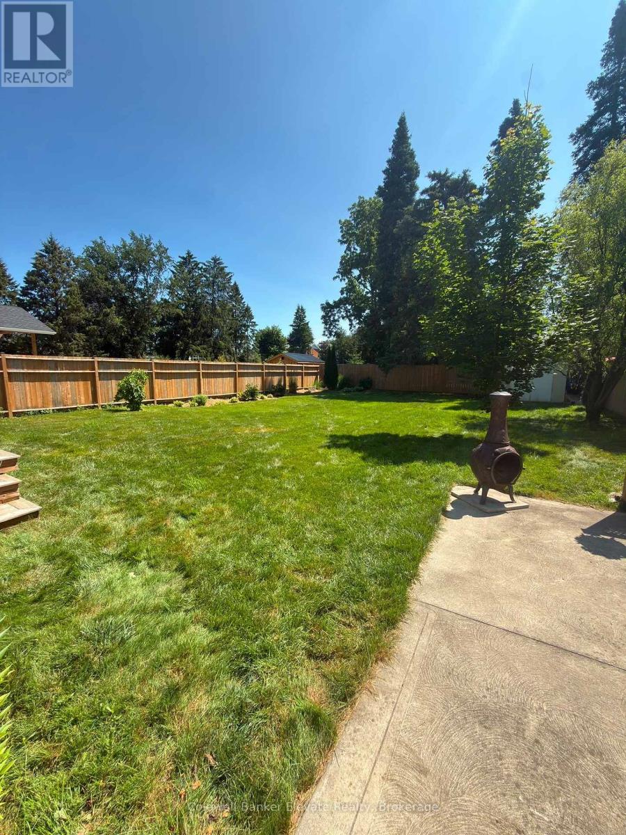 1625 5TH AVENUE E - 20