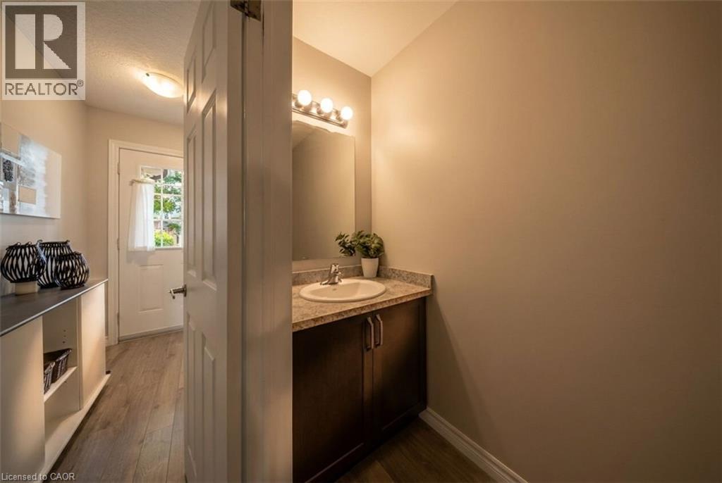 #21 30 IMPERIAL Road S - Image 27