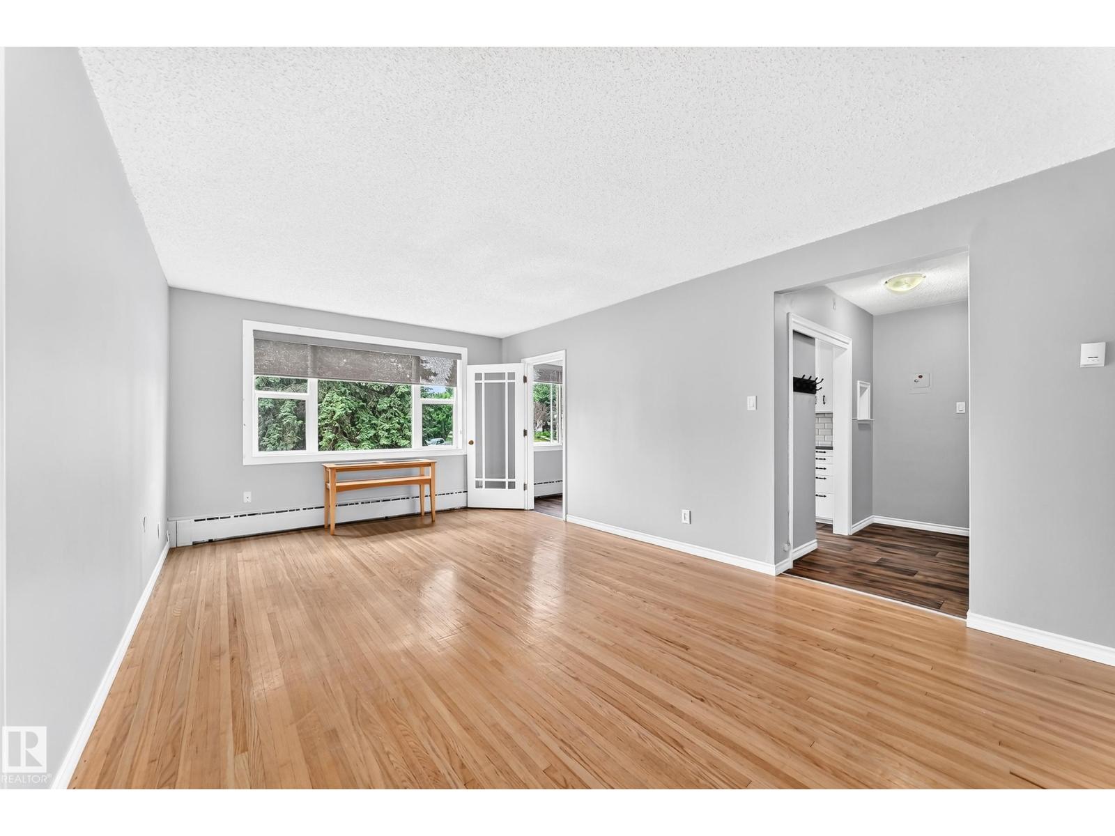 #8 7317 118 ST NW - 5